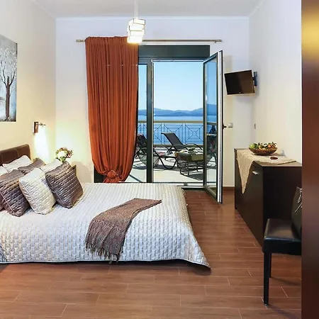 Anna Nissaki Corfu